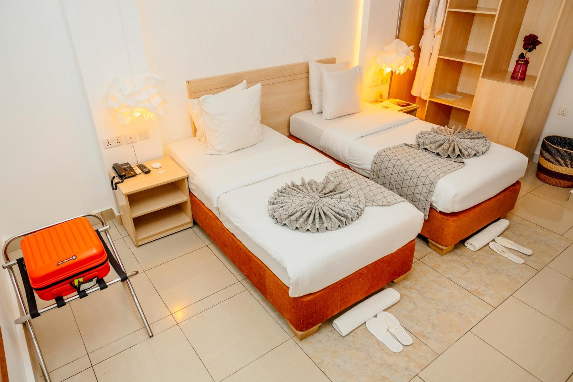 Amata N'Ubuki Boutique Hotel Ltd Кигали Экстерьер фото