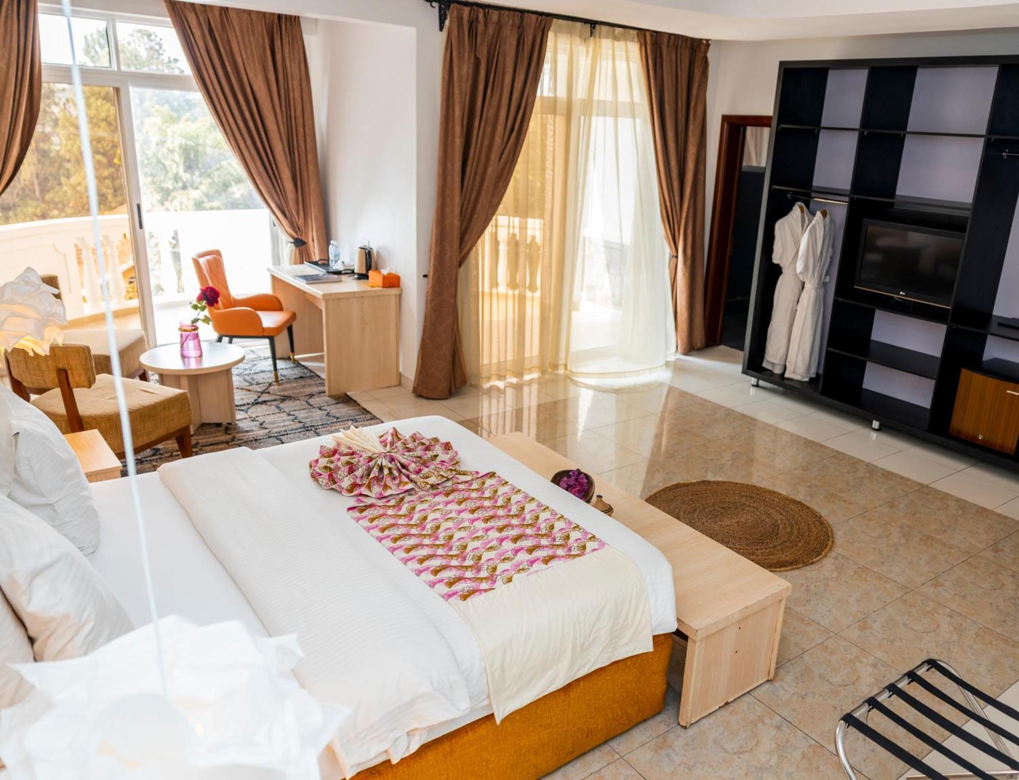 Amata N'Ubuki Boutique Hotel Ltd Кигали Экстерьер фото